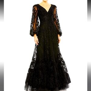 Stunning Mac Duggal dress. Worn as mother of the bride dress